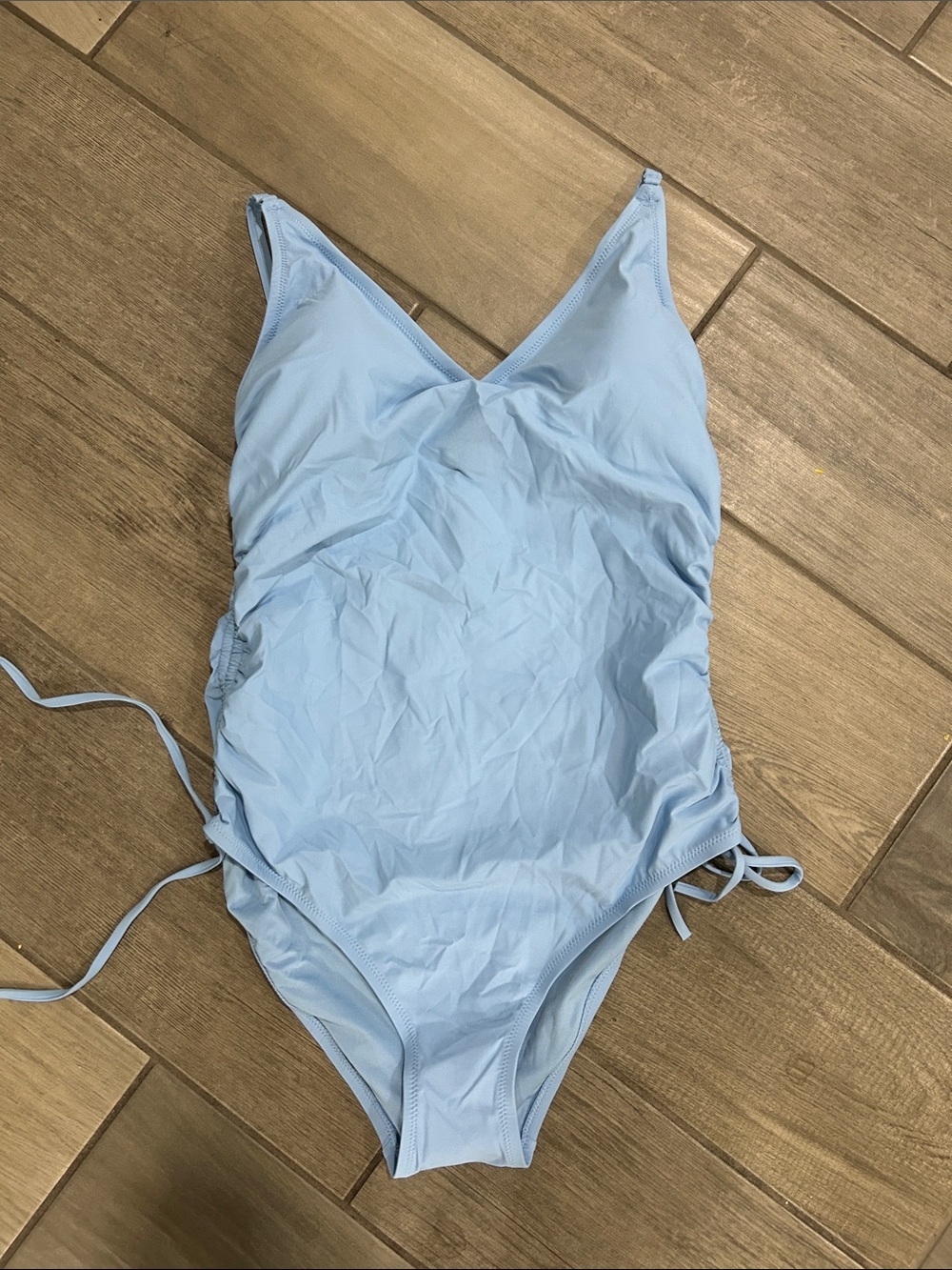 Calvin Klein Women's Adjustable Strap Side Shirred Swimsuit w/ Removeable Cups - Picture 6 of 8